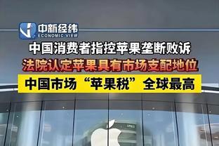 Và trứng? Trong phim tài liệu chống tham nhũng, đương nhiệm chủ soái Trung Quốc Lý Thiết hăng hái thổi tóc mái